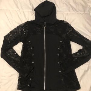 SKULL & CROSSBONES SWEATER